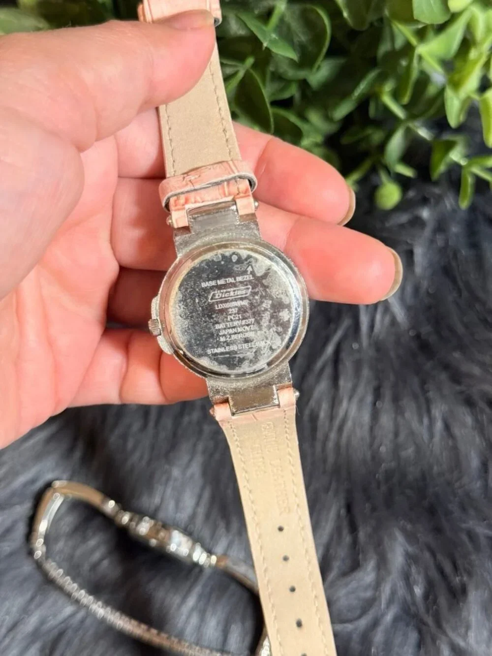 N/A *both watches